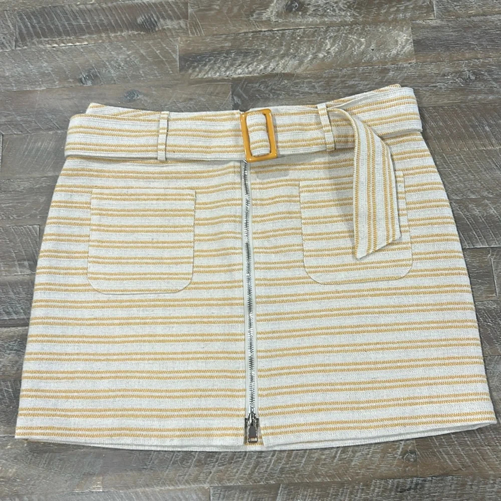 Moon River Skirt size large NWT